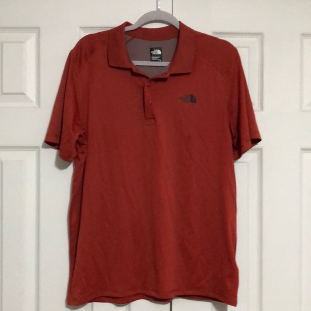 The North Face Flash Dry men’s‎ size Large short sleeve polo shirt
